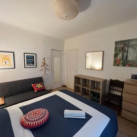 Lit Queen Size, 3mn Δωμάτια σε οικογενειακή κατοικία *